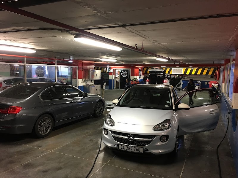 Thunder Brothers Car Wash Waterfront - Photo 3
